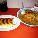 辛ネギラーメン¥800＋餃子¥400
