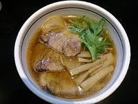 「醤油らぁめん＋ちゃーしゅー」@麺屋 焔の写真