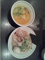 「鶏白湯つけ麺 大盛(あつもり)＋鶏チャーシュー＋味玉」@鶏そば 一瑳の写真