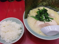 「塩ラーメン」@横浜家系ラーメン 立川 壱七家の写真