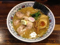 「特製らーめん 850円」@麺座でんの写真