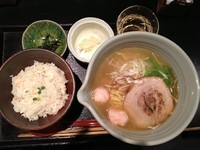 「銀笹白醤油ラーメン + 鯛飯」@麺処 銀笹の写真