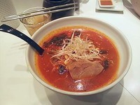 「ポッサムユッケジャン麺」@パンチャンとジョン エキュート赤羽店の写真