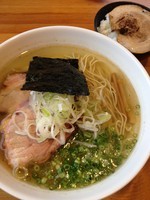 「煮干蕎麦・塩(細麺、直火)￥730＋肉増し(炭火)＋ご飯」@喜乃壺の写真