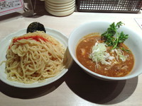 「イレギュラー ajitoのつけ麺 大盛り」@ajito ismの写真