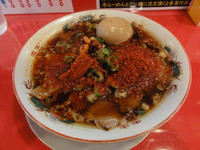 「赤の辛々らーめん」@越後屋 高槻天神本店の写真