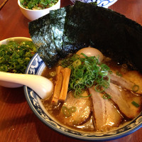 「チャーシュー麺➕味玉＆海苔」@麺屋いつきの写真