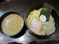 「限定イカ煮干つけそば白口鰯ペースト添え＋和え玉（１０００円）」@おおぜき中華そば店の写真