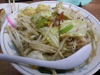 「タンギョウ、しょうがダブル」@トナリの写真