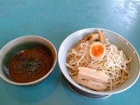「冷つけ麺、メガ盛」@佐藤製麺所の写真