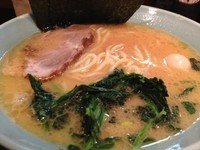 「伝統の醤油ラーメン 680円」@横浜家系  壱伍家の写真