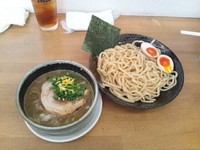 「煮干しつけめん(味玉トッピング)［4～6月限定］」@MENYA 食い味の道有楽の写真