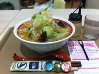 「近江ちゃんぽん+野菜1日盛り」@ちゃんぽん亭総本家 イオンモール鶴見緑地店の写真