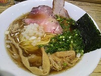 「醤油煮干そば」@NOODLE STOCK 鶴おかの写真