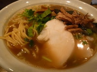 「烏賊干し鶏白湯醤油そば」@新橋 纏の写真