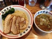 「つけ麺大盛、炙りチャーシュー」@松戸中華そば 富田食堂の写真