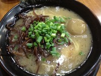 「らーめん＆味玉」@博多長浜らーめん ぼたんの写真