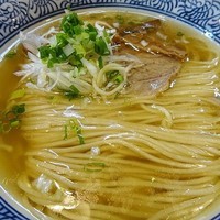 「淡麗塩そば　730円」@麺屋 鶴若の写真