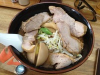 「みそチャーシュー麺＋味つけ煮玉子（￥950＋￥100）」@はじめの写真