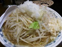 「小ラーメン（麺１５０ｇ：全マシ）  ６００円＋魚粉　５０円」@麺屋 天海の写真