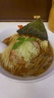「しょうゆらーめん　大盛り　650+100円」@燵家製麺の写真