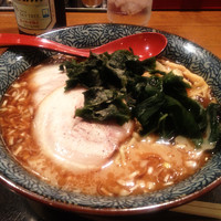 「魚豚らーめん」@屯ちん 池袋本店の写真