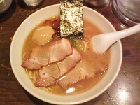 「特製うめやそば(890円)+半ごはん(100円)」@中華そば うめやの写真