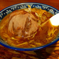 「醤油ラーメン」@ラーメンログハウスの写真