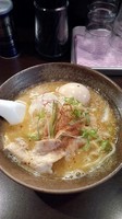 「味玉らーめん　800円」@ラー麺 エンジンの写真