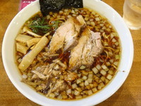 「特製醤油ダレらあめん+バラチャーシュー(425円)」@らあめん響の写真