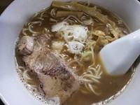 「濃厚鶏煮干しそば」@青森煮干し中華そば ごうかくの写真