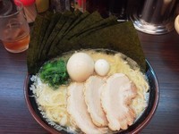 「スペシャル　塩　海苔トッピング　麺固め　濃いめ　油普通」@横浜家系ラーメン 大黒家の写真