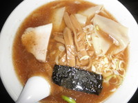 「川幅手打ちラーメン　「650円」」@来集軒の写真