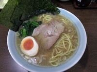 「らーめん\700」@横濱家系 つぼみラーメン家の写真