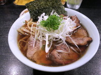 「中華そば （中盛り）+炙りチャーシュー+メンマ（極太）」@BASSO ドリルマンの写真