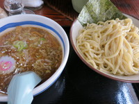 「あっさりつけめん中盛り700円」@栄勝軒の写真