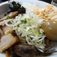 「HARU烏賊まぜそば（限定）780円」@麺処 晴の写真