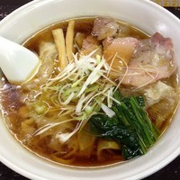 「ワンタンメン　700円」@手打 焔の写真