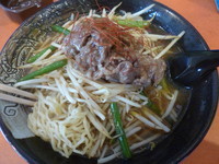 「スタミナ焼肉らーめん（900円）」@六三四 2号店の写真