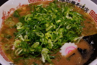 「ねぎ中華そば（麺かため）＋替え玉」@東京神田 角中中華そば店の写真