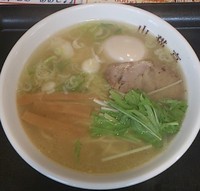 「香る塩 味玉・550円+100円」@らーめん山猫亭の写真