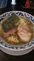 「バリ煮干しらーめん　700円　細麺、大盛り+100円」@麺処 みどりの写真