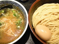 「半熟味玉濃厚魚介つけ麺（中盛）」@麺屋 一燈の写真