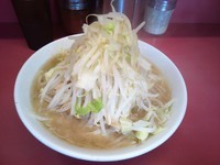 「ラーメン+野菜、ニンニク増し」@ラーメン二郎 ひばりヶ丘駅前店の写真