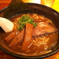 「らーめん」@瞠 池袋店の写真