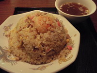 「エビチャーハン＋大盛り　【730円＋100円】」@いこい食堂の写真
