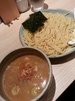 「渡り蟹のつけ麺（大盛）800円」@麺屋 百式 権之助坂店の写真