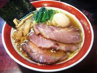 「特製らーめん　醤油　平打ち麺」@麺処 懐やの写真