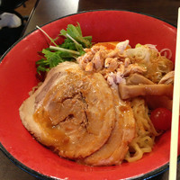 「冷やし麺」@油そば総本店 だるまのめ 新宿中央東口店の写真