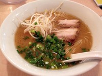 「廣島中華そば（６００円）」@廣島中華そば  兎 上尾店の写真